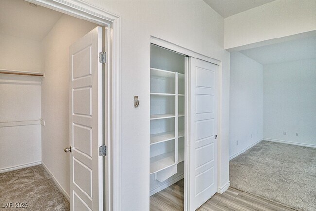 Building Photo - 3758 Bright Aquarius Ln