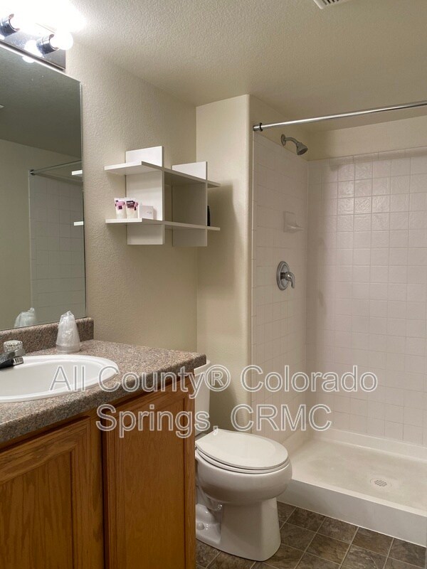Building Photo - 8482 Crossfire Ct