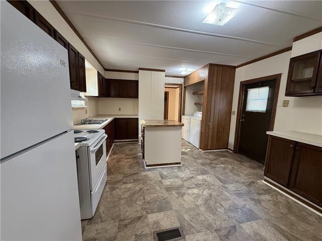 Building Photo - 64096 Mangano Rd