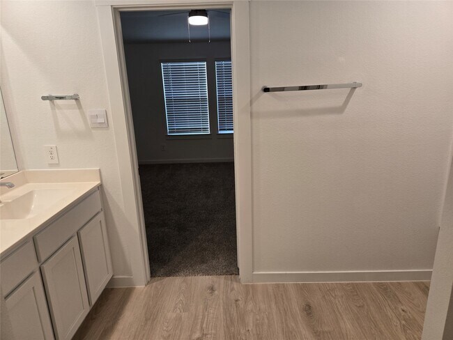 Building Photo - 31710 Carlisle Cv Ct
