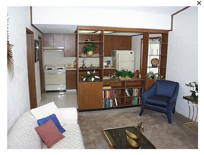 Building Photo - Mulberry Apts