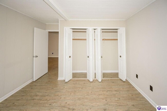 Building Photo - 1615 Catalpa Rd