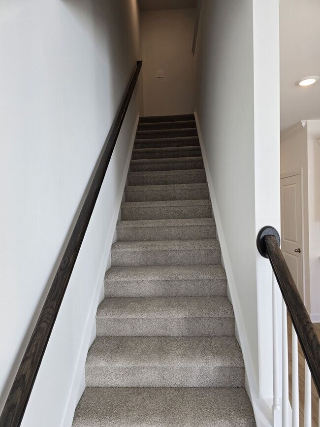 Building Photo - New Construction 3BR/2.5BA Townhome in NW ...