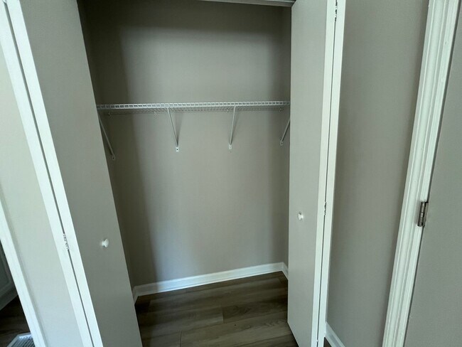 Building Photo - 1978 Goshen Rd