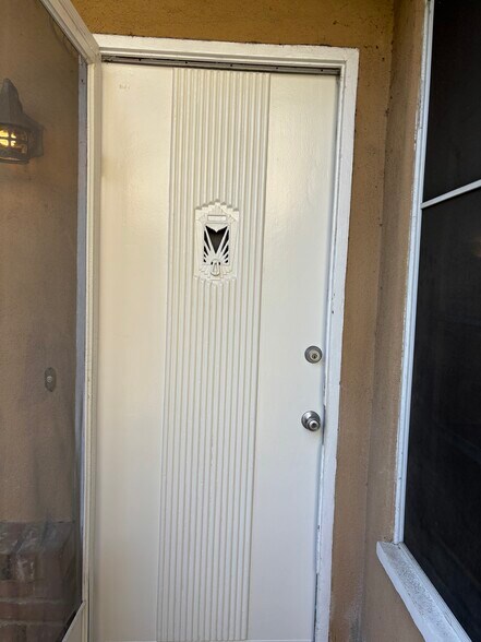 Front door - 407 Riverdale Dr