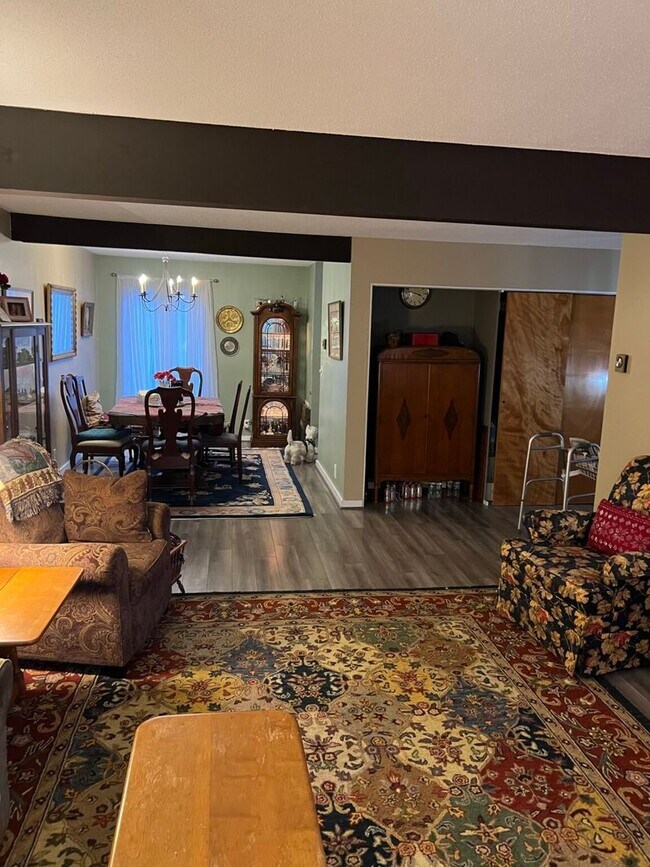 Building Photo - 3 Bedroom Condo in Hanover