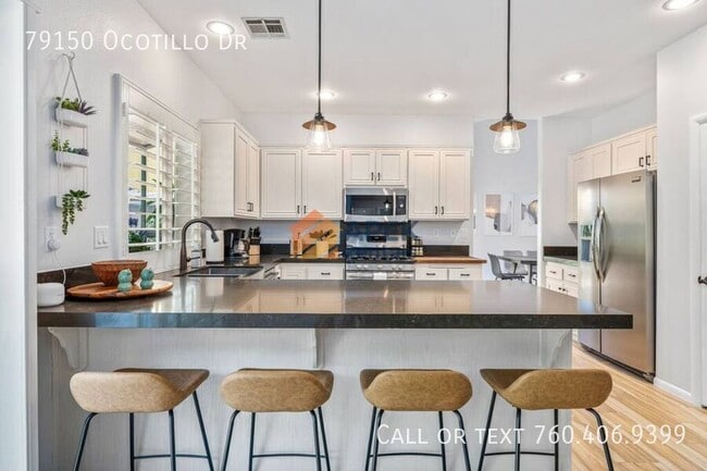 Building Photo - 79150 Ocotillo Dr