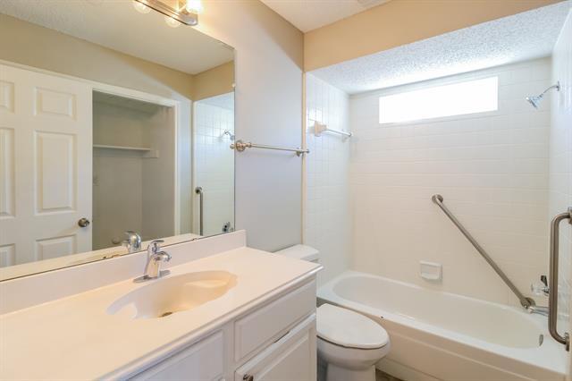 Building Photo - 4203 Wild Cherry Dr