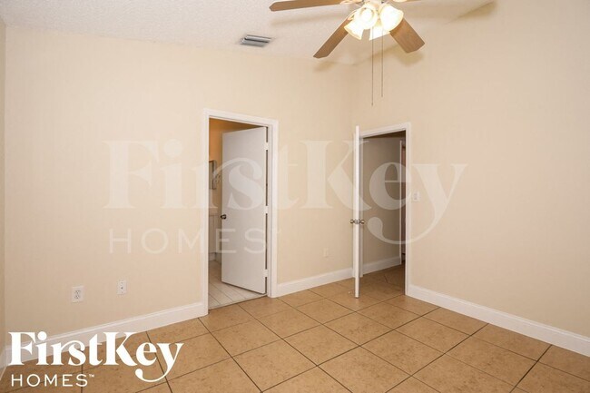 Building Photo - 17755 SW 140th Ct