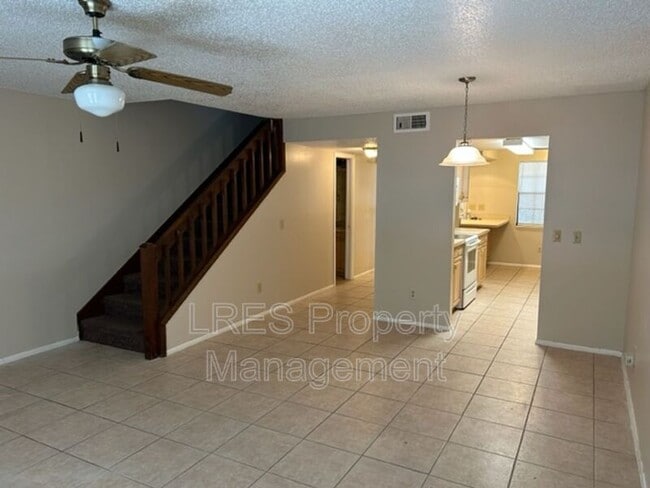 Building Photo - 4603 Lighthouse Cir