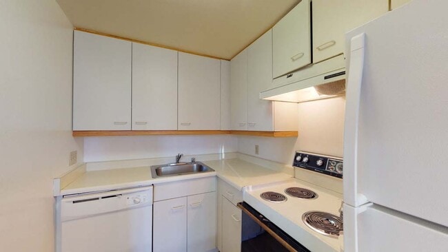 Floorplan - Trinity Towers Apartments