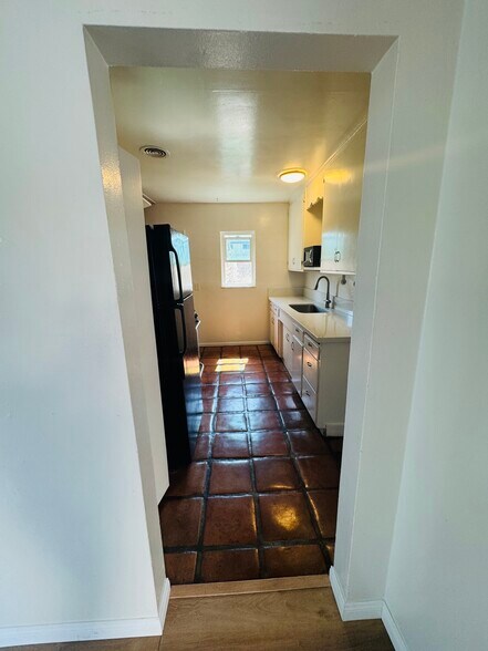 Building Photo - 6705 Trigo Rd