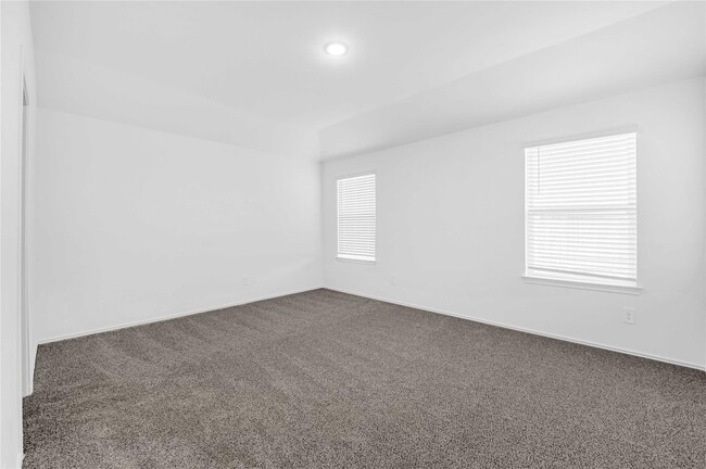 Building Photo - 2011 Woodlark Way