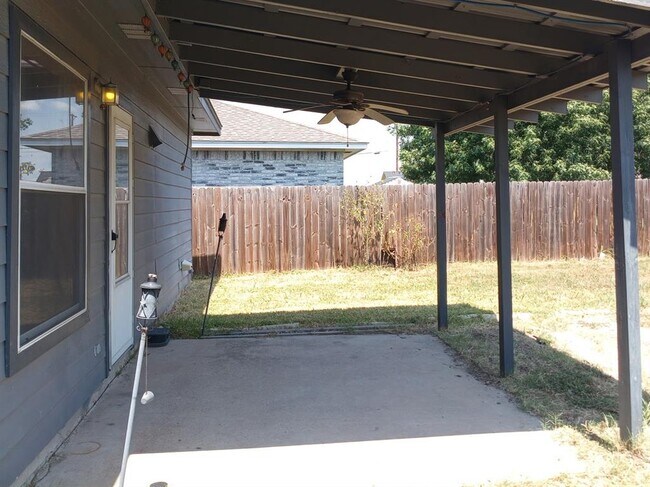 Building Photo - 109 Cavalry Trail