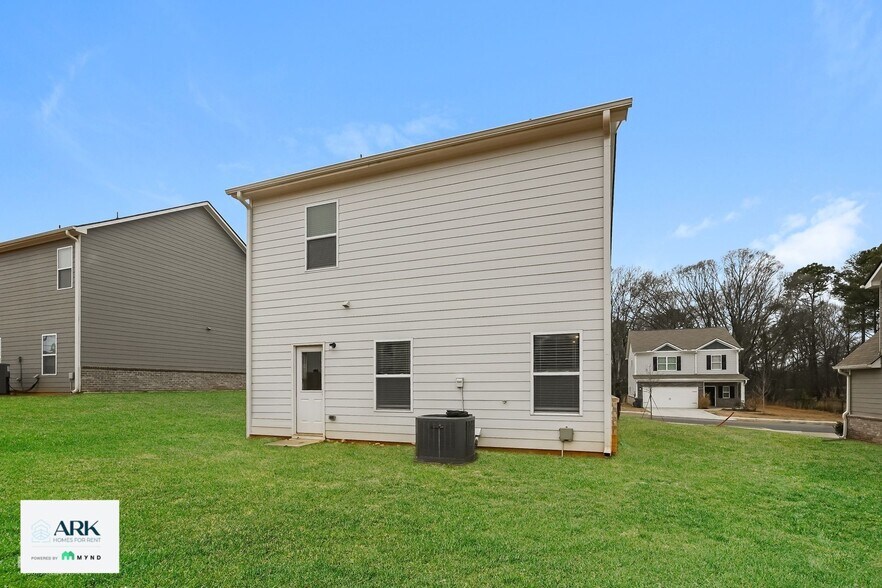 Building Photo - 151 Innis Brk Cir SW