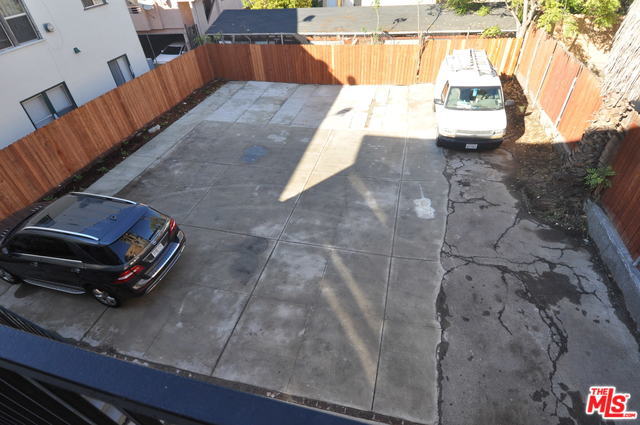 Building Photo - 2729 San Marino St
