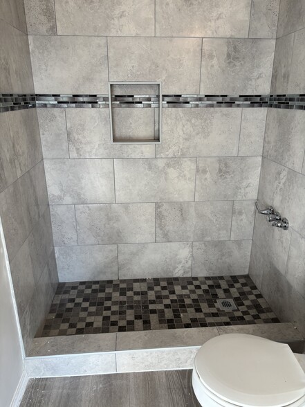 Brand new Luxury shower in the Master Bedroom - 714 Continental Dr