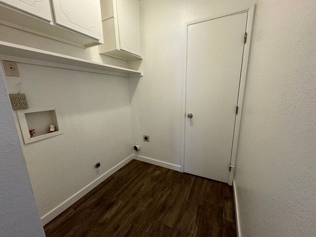 Building Photo - 3BR/2BA/2CG, 1514 sq.ft. rental in Sierra Vista, AZ