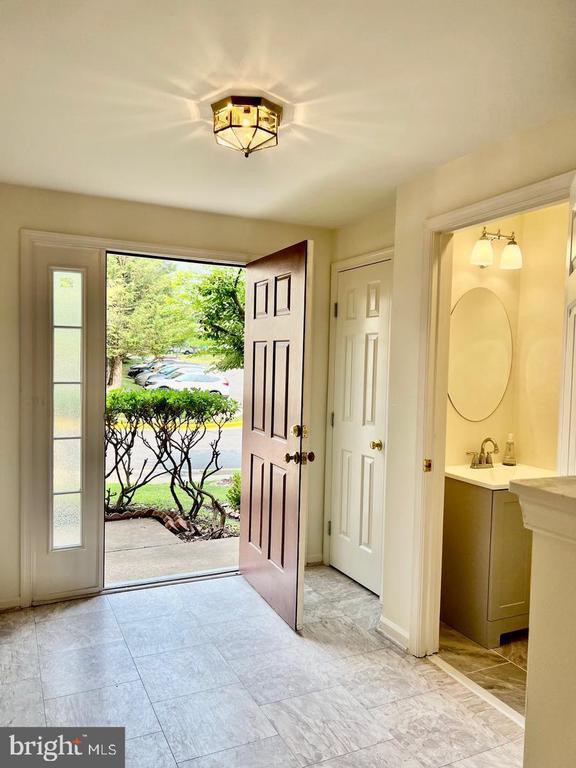 Primary Photo - 14288 Glade Spring Dr