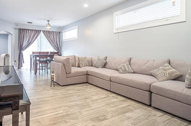 Building Photo - 11250 Tradewind Way