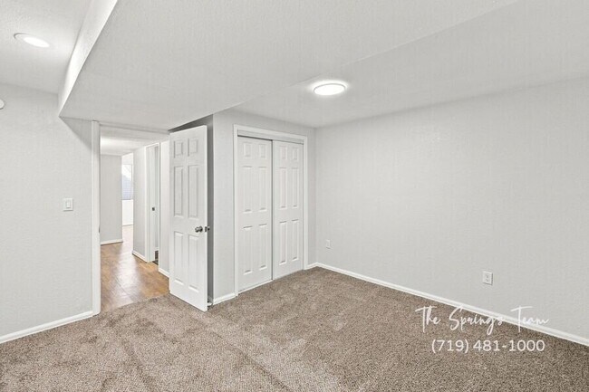 Building Photo - 4184 Charleston Dr