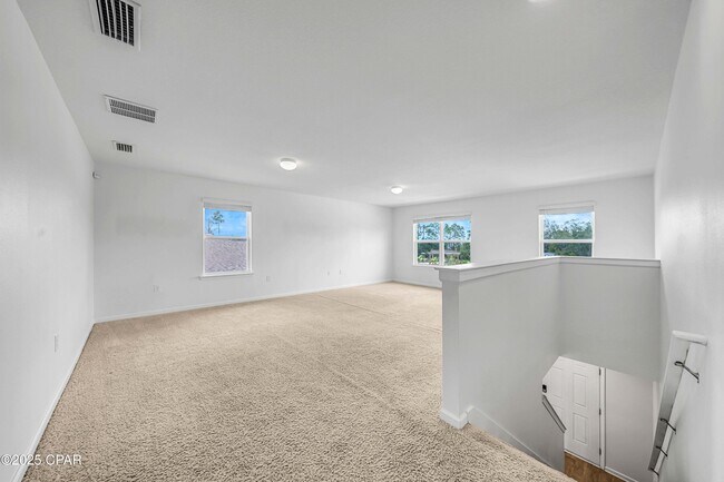 Building Photo - 336 Bridge Harbor Dr