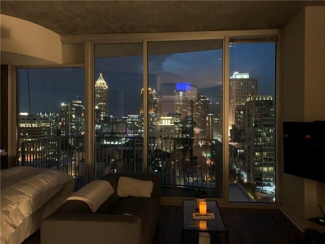 Building Photo - 860 Peachtree St NE