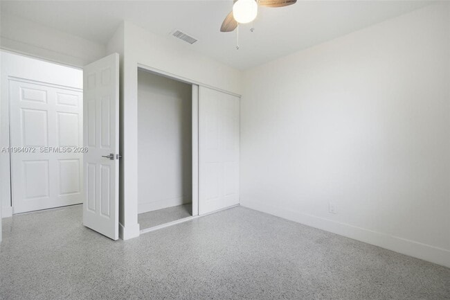 Building Photo - 3548 SW 16th Ct