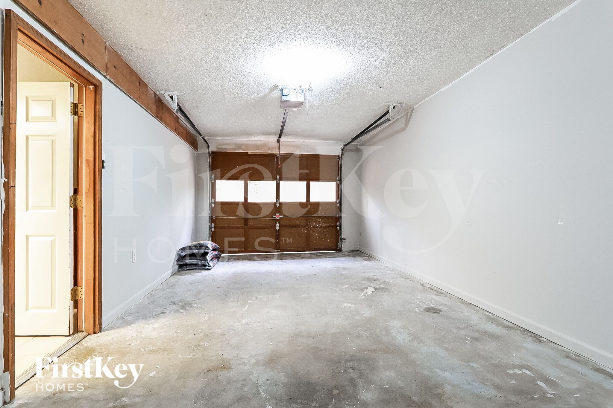 Building Photo - 434 Ashwood Dr