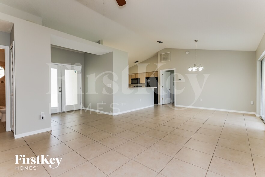 Building Photo - 4830 Mill Run Dr