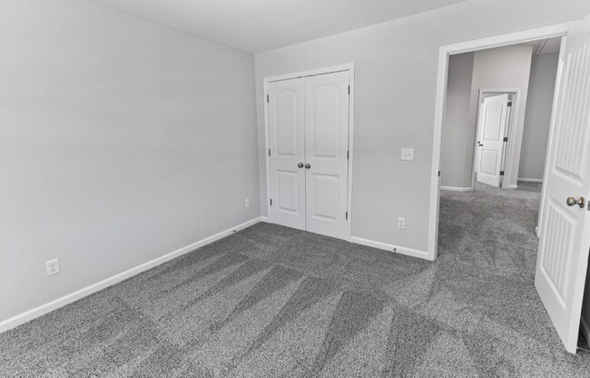 Building Photo - 248 Justify Ave