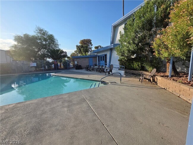 Building Photo - 4232 Kona Coast Way