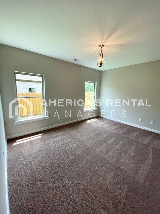 Building Photo - DEPOSIT PENDING! Home for Rent in Clanton,...