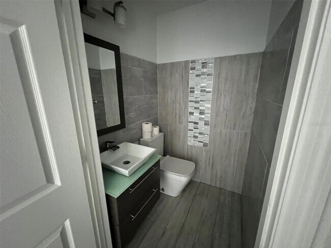 Building Photo - 6417 Winder Oaks Blvd