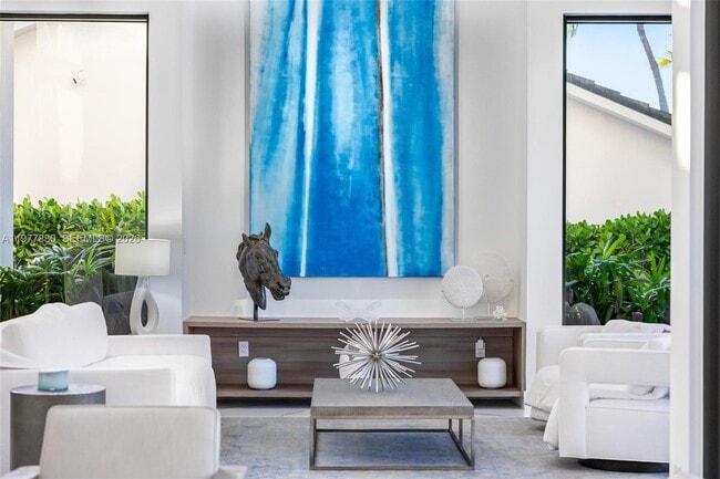 Building Photo - 3367 NE 168th St