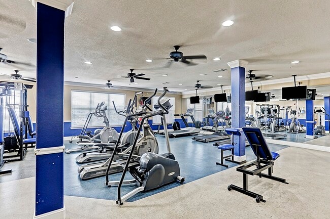 Building Photo - 1711 Old Spanish Trl