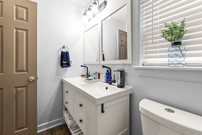 Building Photo - Single Family in Virginia Beach close to Town Center