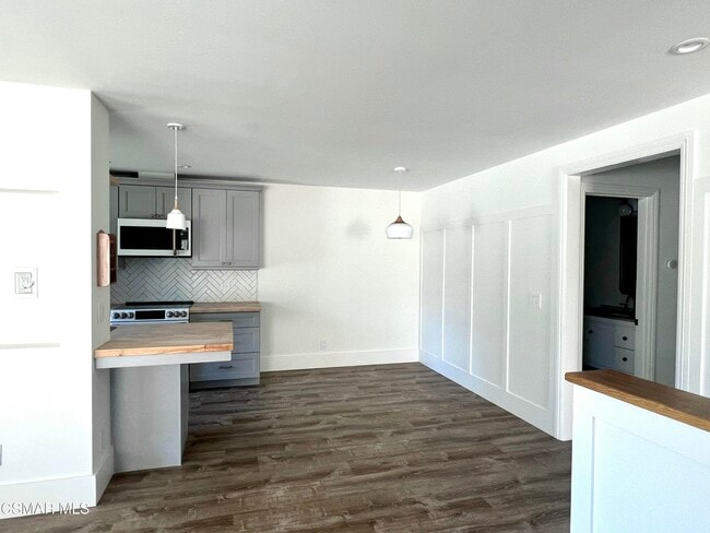 Building Photo - 1735 Orinda Ct