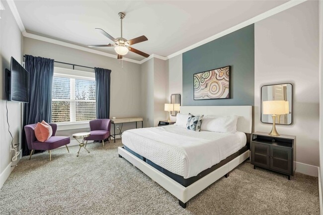 Building Photo - 1006 Enid St