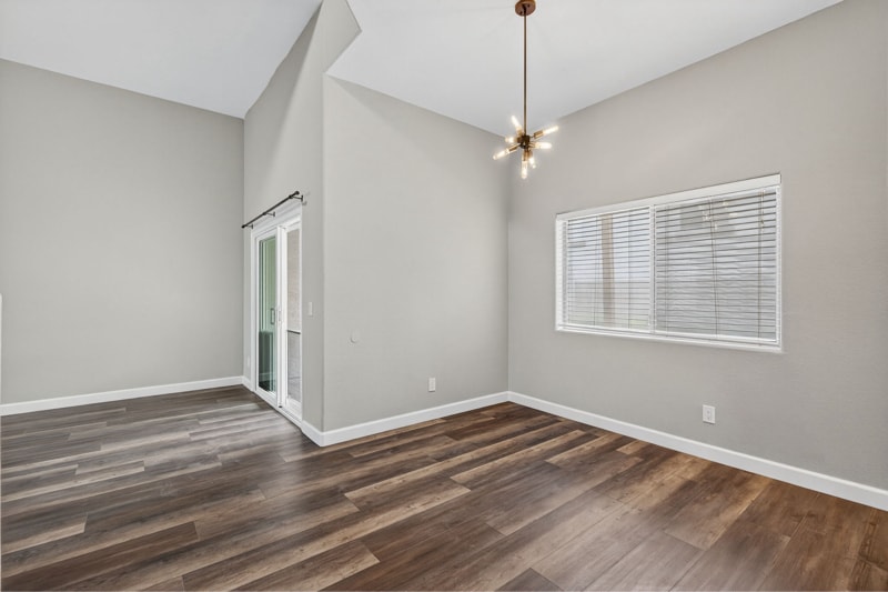 Building Photo - 8105 W Beck Ln