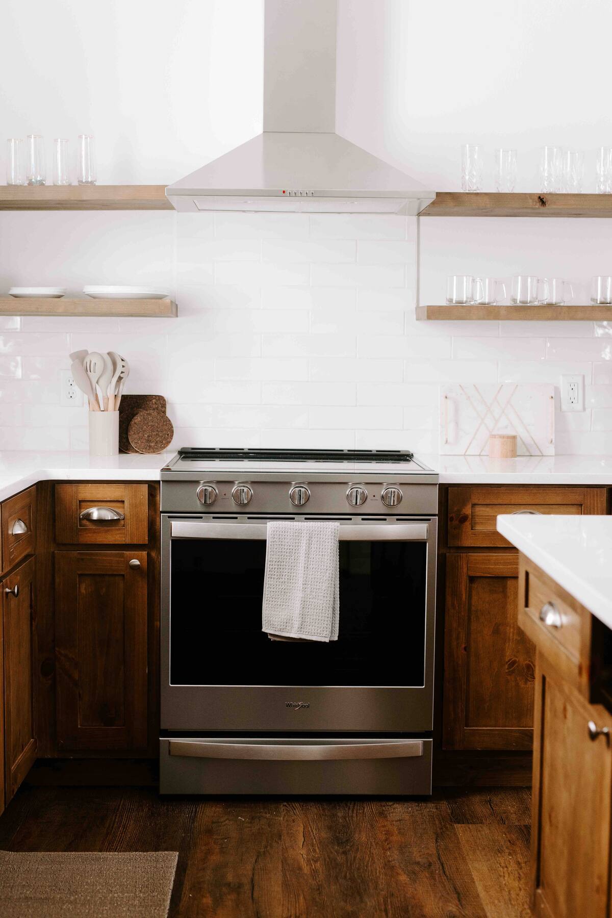 Building Photo - 2025 Loretta Parker Lane