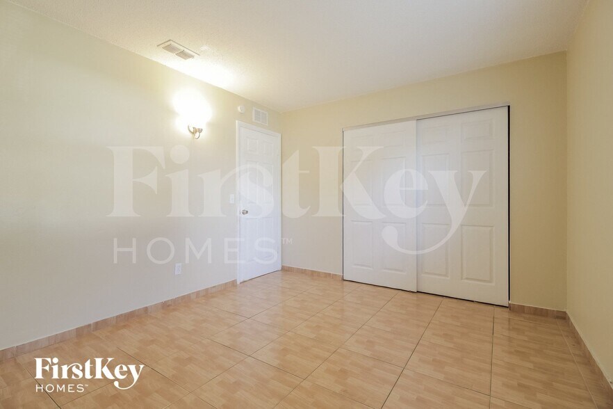 Building Photo - 7664 Jester Ct