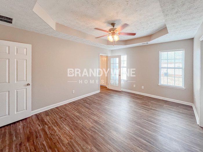 Building Photo - 30 Aspen Forest Dr