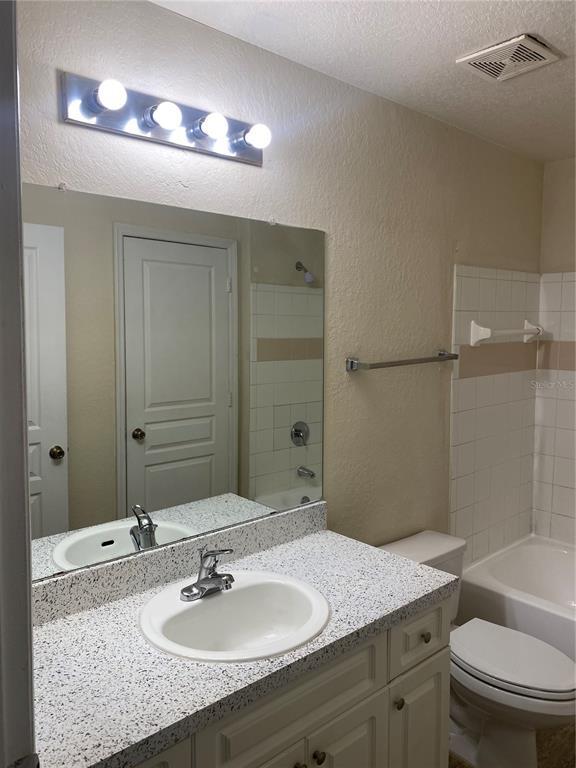 Building Photo - 17110 Carrington Park Dr