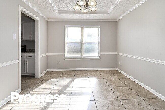 Building Photo - 6689 Boylston Dr