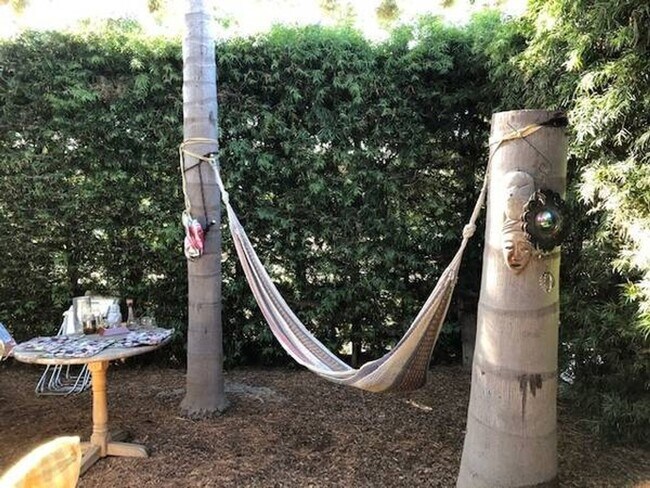 Former Hammock - 12946 Walsh Ave