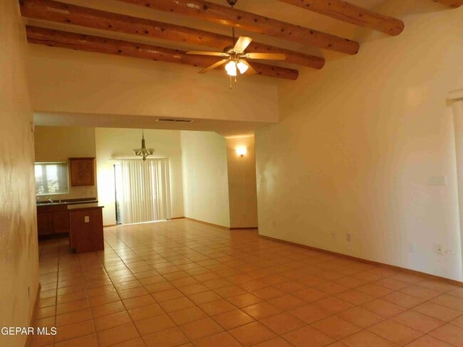 Building Photo - 3313 Tierra Espada Dr