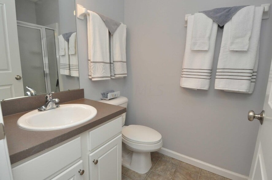 Building Photo - 5261 Berthold Pass Dr