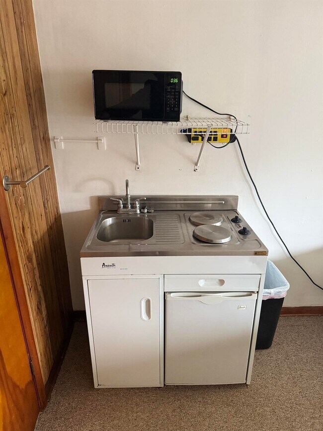 Building Photo - 7528 US-51