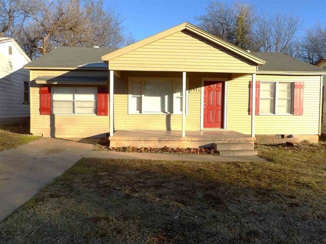 Primary Photo - 1911 NW Andrews Ave